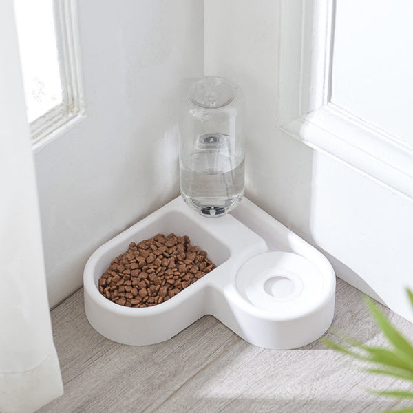 Dog or Cat Feeder